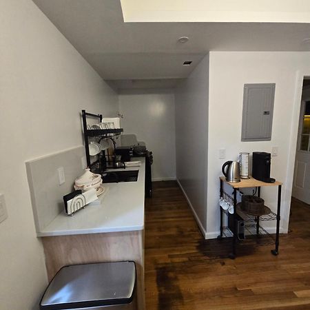 Beautiful Boston Bedroom - New Renovation ภายนอก รูปภาพ